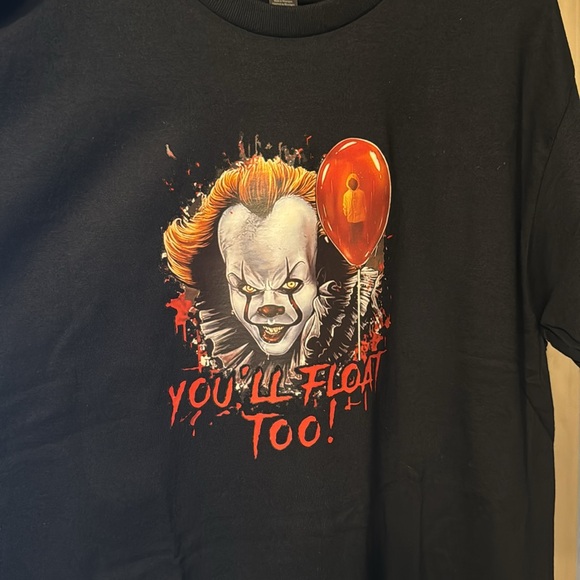 Horror themed gildan vinyl printed T-shirts🖤🩶 - Picture 3 of 4